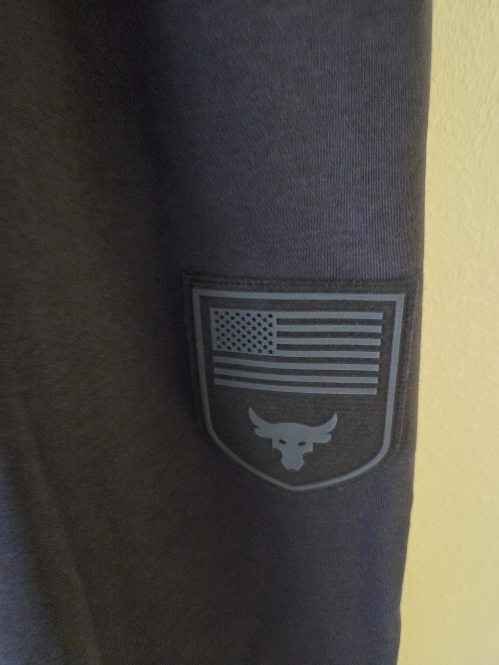Under Armour Project Rock Black Drawstring Joggers - Picture 3 of 7